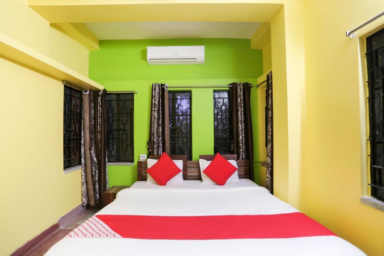 Hotel Oyo 64740 Sahu Palace Kalkutta Exterior foto