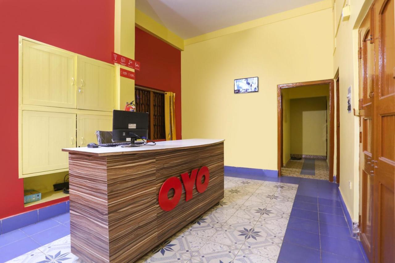 Hotel Oyo 64740 Sahu Palace Kalkutta Exterior foto